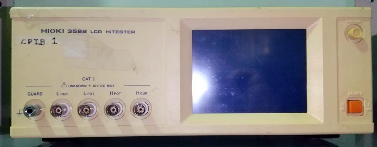 Hioki3522_LCRmeter.jpg